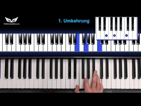 Mit Dreiklang Umkehrungen am Klavier begleiten lernen