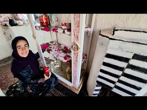 Narges made the decor beautiful and unique with unlimited resources.