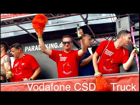 CSD Berlin 2022 - BERLIN PRIDE 26/50 - VODAFONE