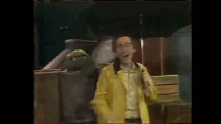 Classic Sesame Street   I Love When It Rains