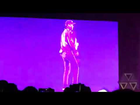 180603 Elyxion in HK D2 Sehun Dance "Go"