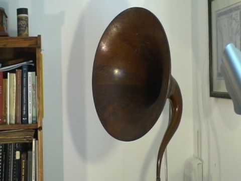 BA 5333 Ain't She Sweet Foxtrot Clyde Doerr & His Orch