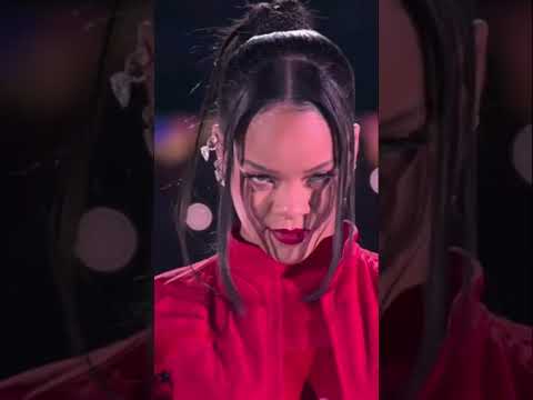 Rihanna Confirms She’s Pregnant! (🎥: NFL/Fox) #shorts | E! News