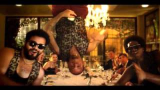 Vamo&#39; A Portarnos Mal - Calle 13