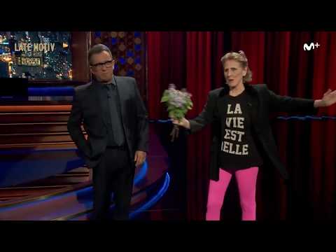 Mercedes Milá interrumpe el monólogo de Andreu Buenafuente para anunciar su nuevo proyecto en #0