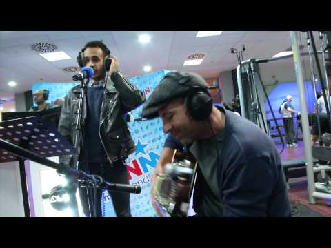 MNM1000: Adil & AKA met Waves van Mr. Probz