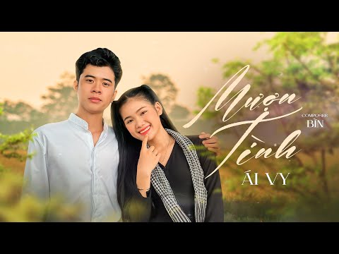 Thể hiện bởi Dương Ái Vy