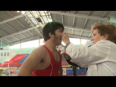 Armenian Wrestling Championship GR 2013 - (60kg) 1/2 Final  Aslanyan VS Sahakyan