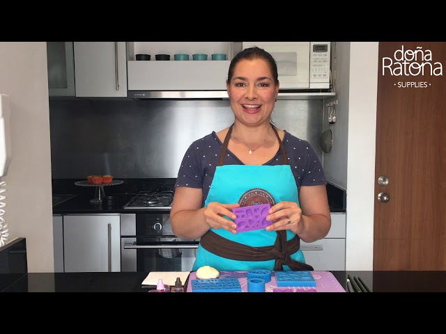 Vídeo relacionado con 4 piezas Marina Animales Moldes Silicona,Moldes de Fondant para Tartas con Temática Marina,Molde de Silicona para Fondant con Tema Marino,3D Molde Conchas del Mar Marina Animales Moldes,para Gelatina