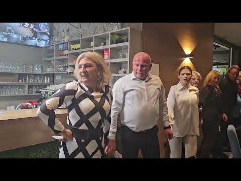 🍀🍀 Sijelo sa Benjom i rajom 16.11.'25.Kolo vodi Refa oficir sa nanom Dilom.#benjocovic #hotelkoncept