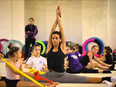 GINNASTICA RITMICA ELISA SANTONI E IL PROGETTO SPORT 2000 FABBRICO