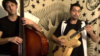 Pedro Riestra & Andres Buele  (Jazz Guitar & Contra Bass)