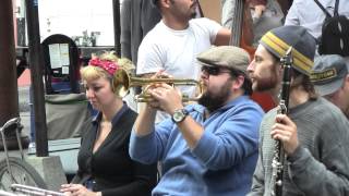 Struttin&#39; With Some Barbecue in New Orleans