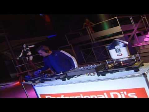 Professional DJ's in session