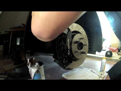 DIY Lexus ISF rotors and brakes