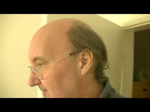 MongoTV_8847 - LOOKING AT GAMER PC HARDWARE - Part 1134 - Mercedes-Benz S-Class - W126