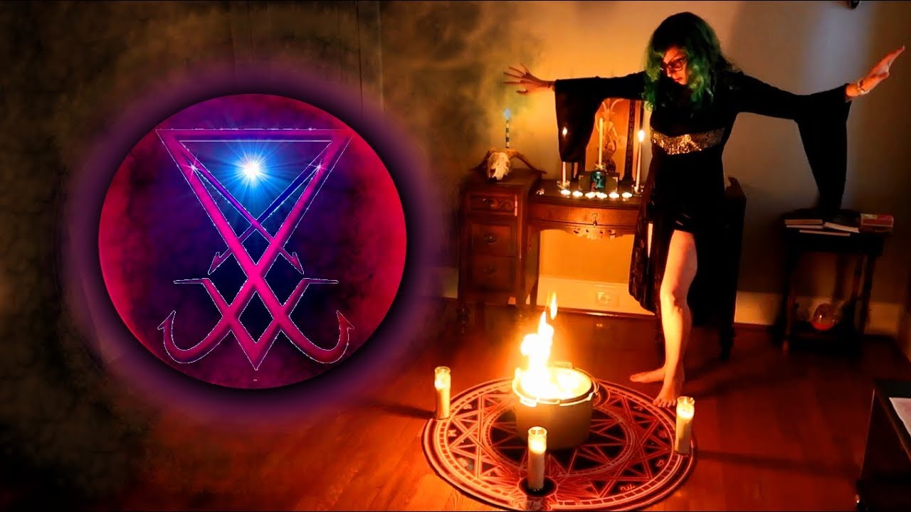 Невидимый мир оккультная певица. Магический ритуал. Оккультизм и магия. Оккультные практики.