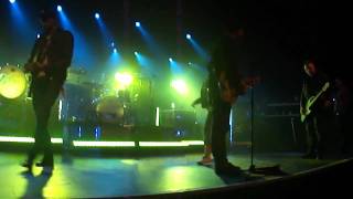 ANGELS &amp; AIRWAVES - BEHOLD A PALE HORSE LIVE - LONDON