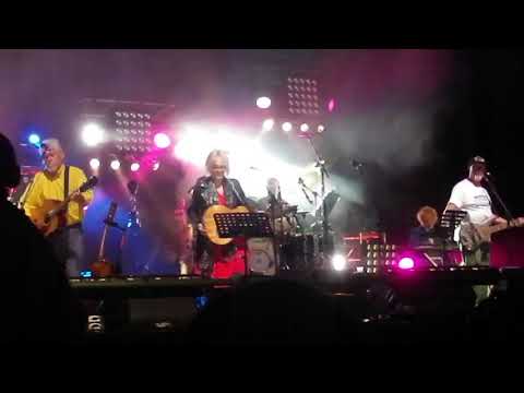 Fairport Convention feat. Sally Barker - Rising for the Moon  Cropredy 2017