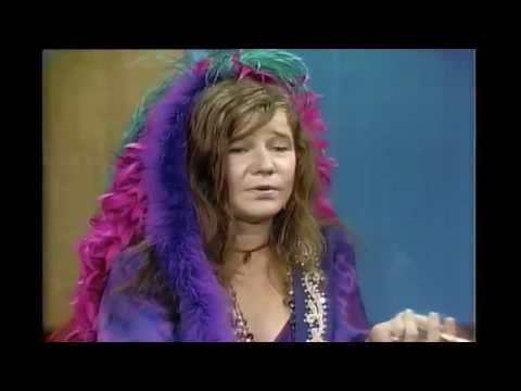 When Janis Joplin met Raquel Welch on the Dick Cavett Show (1970)