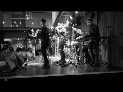 COMBO CON CLASE EXTRACTOS ENJOY