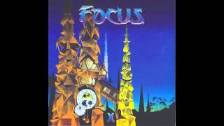 FOCUS  - Focus 10