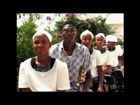 Po di Terra - Amizade Perfeita