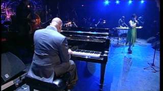 Kenny Barron performs with granddaughter at Berklee Commencement 2010