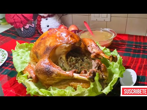 Como hacer un pavo relleno bien jugoso y con un sabor riquísimo. El secreto esta en el adobo