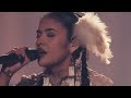 Shawn Mendes & Tia Wood - Youth (Live From Vancouver)