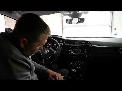 Volkswagen Touran Highline 1,5 TSI aus 1. Hand!