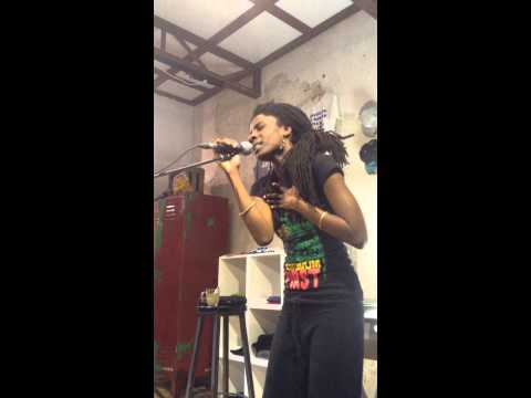 Jah9 feat. ATiiBA - Taken Up ( Acoustic ) LIVE @GREATLIVE Cologne