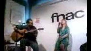 Hookers en la fnac de sevilla Najwajean en acustico