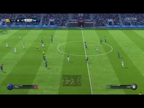 FIFA 18 Proclubs - Recovering possession in midfield and scoring