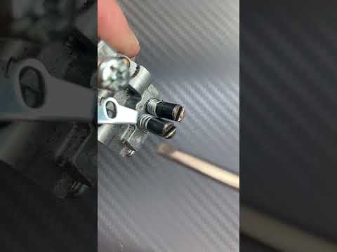 Rest Carburetor back to Factory Settings like this….