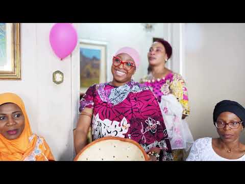 MISE EN CHAMBRE DE LA MARIÉE ( Mr Kone & Mms Kone )