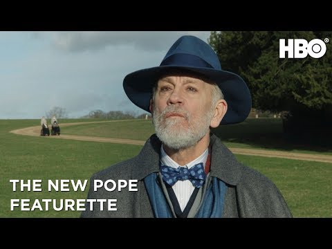 新・ローマ法王｜キャラクターの告白。ジョン・マルコヴィッチ特集｜HBO (The New Pope | Character Confessional: John Malkovich Featurette | HBO)