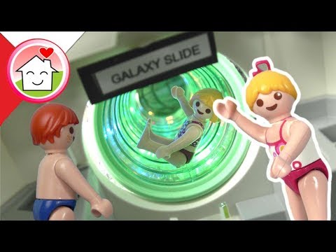 Playmobil po polsku Ania i Lenka w Centrum Kosmicznych Zjeżdżalni - Rodzina Hauserow