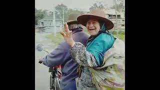 Download lagu Story'wa Kakek & Nenek romantis naik motor honda CB classic mp3 Download lagu Story'wa Kakek & Nenek romantis naik motor honda CB classic mp3