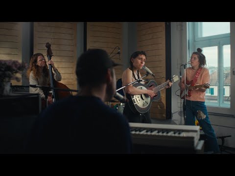 Black Sea Dahu - One Day Will Be All I Have (Live at Campus)