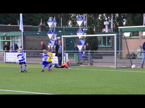 Oliveo F4 - Zoetermeer F8 Beker