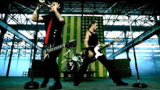 Download lagu Green Day American Idiot Uncensored....mp3