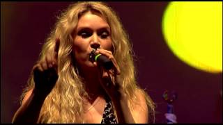 Afro-Latino Festival 2016 Bree (B): Joss Stone - Harry&#39;s Symphony / Molly Town - Live