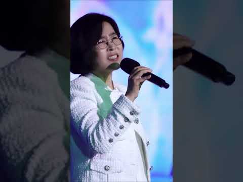 FANCAM Lee Sun Hee 이선희 - Destiny/Fate (인연) and Beautiful Rivers and Mountains (아름다운 강산) 081322