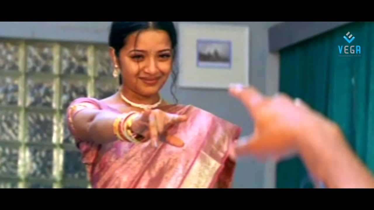 Nee Sneham song lyrics