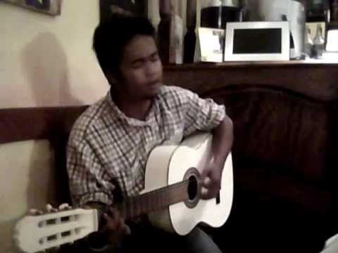 RAHA MBOLA MISY TSIKY by DIDIA (Live dec 2011).wmv