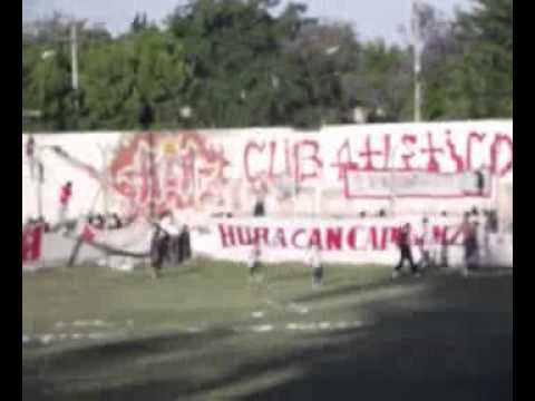 Salida jugadores Guaymallén en Huracán Las Heras