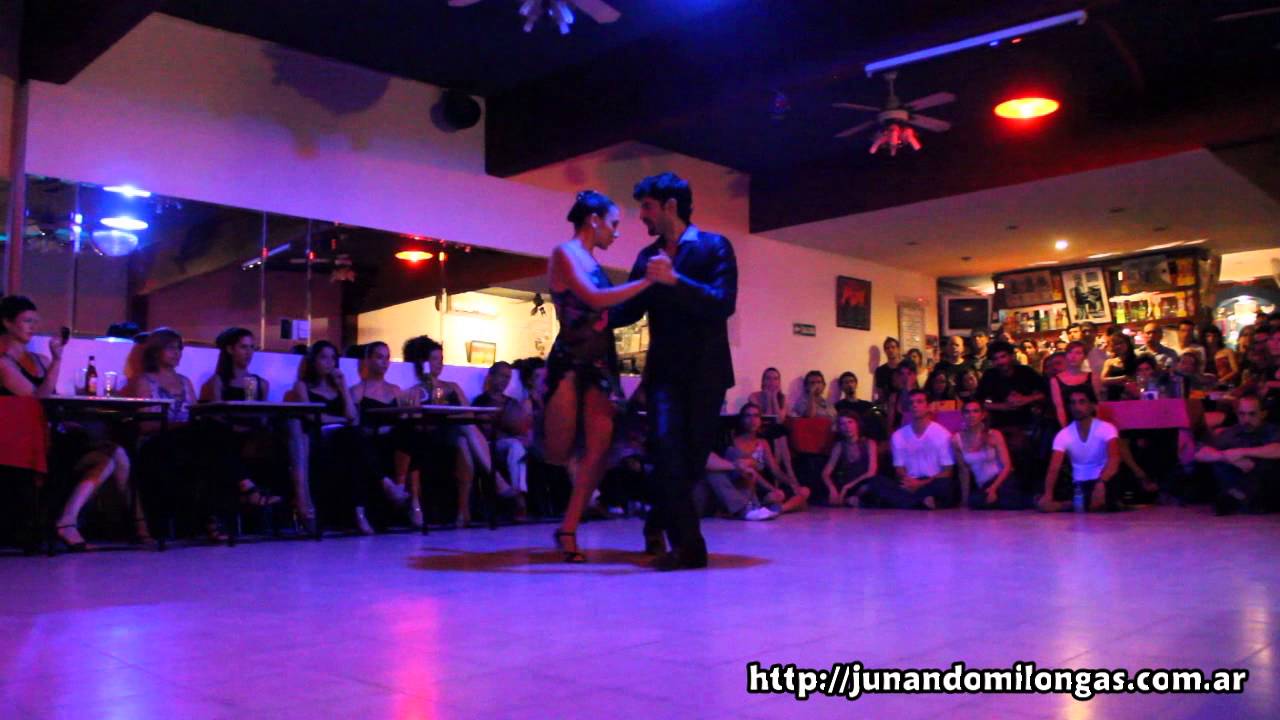JESICA ARFENONI Y EZEQUIEL FARFARO en MILONGA10 (Tango)