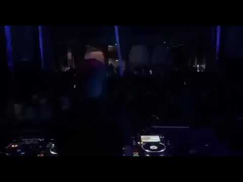 Roberto Surace plays "Jay de Lys, Tomi&Kesh - Kick Ass Beatz" at Kristal Club Romania