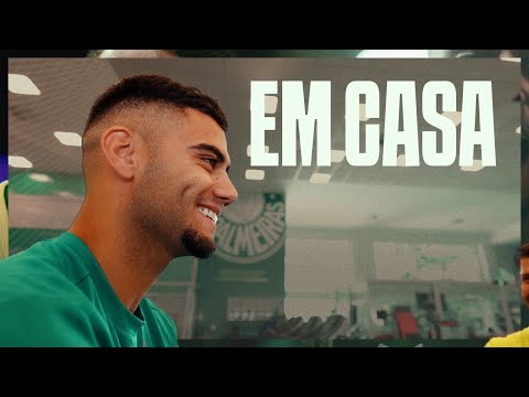 ANDREAS PEREIRA ARRIVES AND GET TO KNOW HIS NEW HOME